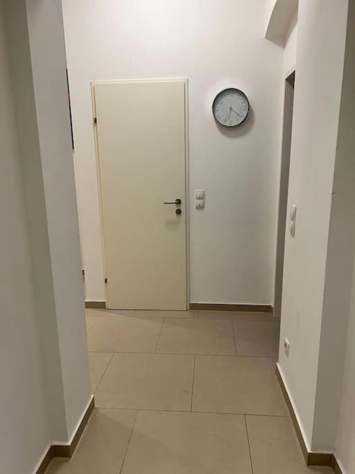 Jupiter Apartment