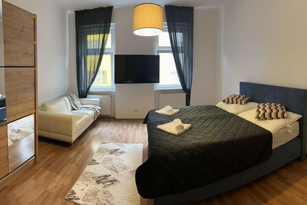 Jupiter Apartment